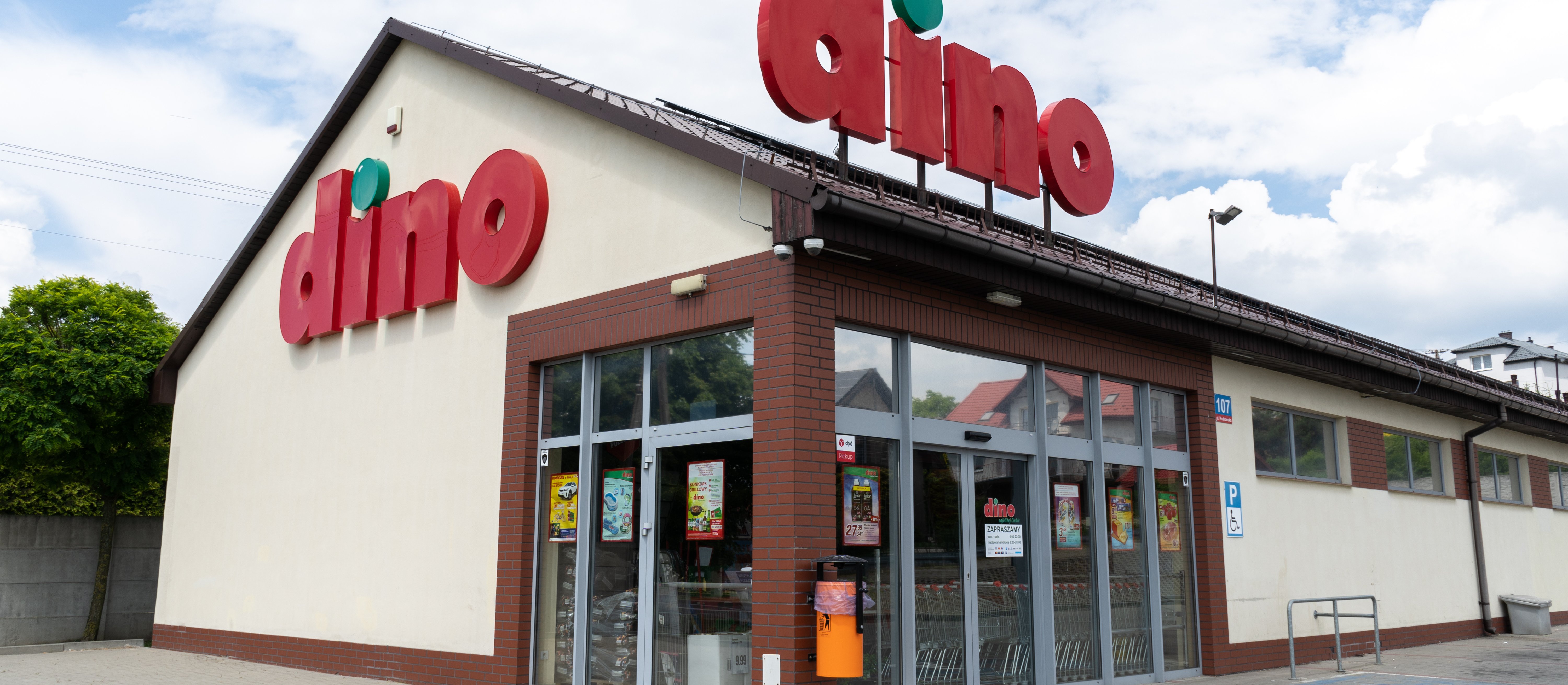 Tajemniczy miliarder. Kim jest właściciel sieci Dino?