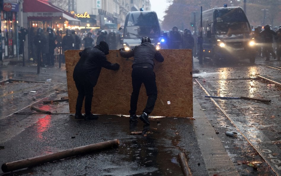 W ostatnich tygodniach zamieszki miały miejsce m.in. we Francji