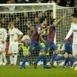 Piłkarze FC Barcelony świętują zdobytą bramkę