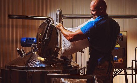 Akcyza od piwa: mały browar zapłaci połowę podatku