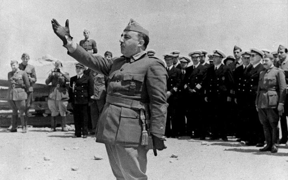 Generał Francisco Franco podczas wojny domowej