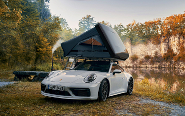 Spędzić noc na dachu Porsche 911. Oto namiot dachowy, który to umożliwi
