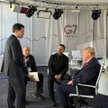 Donald Trump, Wołodymyr Zełenski, Marco Rubio i Rustem Umerow podczas spotkania w Evian