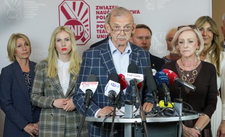 Przedstawiciele Zarządu Głównego ZNP na konferencji prasowej