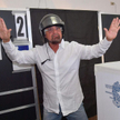 Lider populistycznego Ruchu Pięciu Gwiazd Beppe Grillo naciska na wcześniejsze wybory. To pozwoli mu