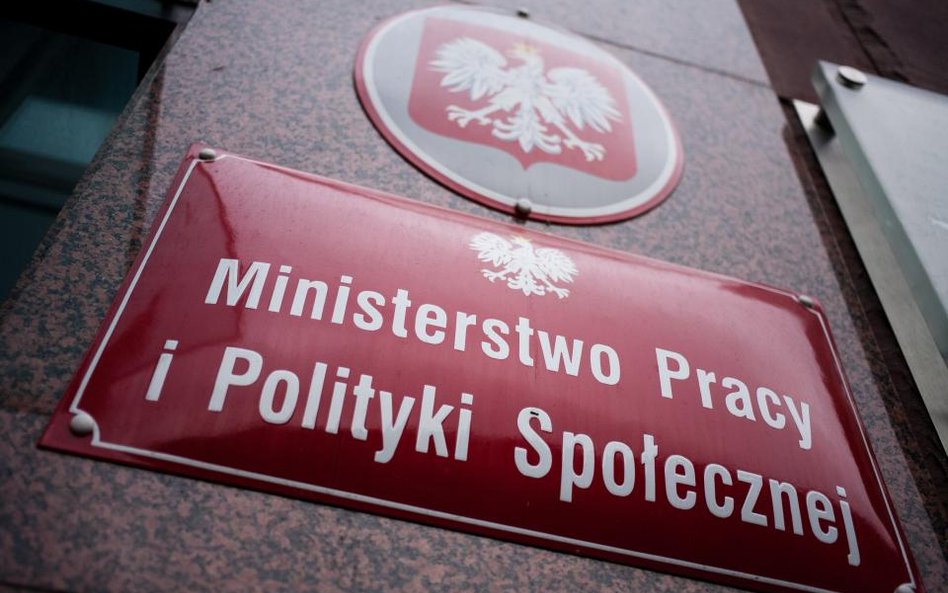 MPiPS: bezrobocie w październiku spadło do 11,3 proc.