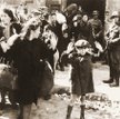 Zuzanna Dąbrowska: Ofiarami Zagłady byli Żydzi