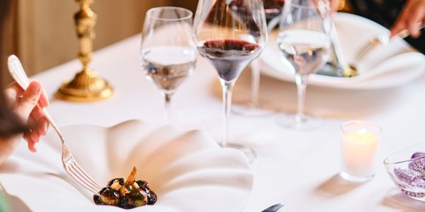 Ten hotel ma więcej gwiazdek Michelin niż Warszawa