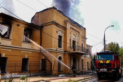 „Rany Chersonia” to nie tylko dokumentacja zniszczenia – to również gest wsparcia, przestrzeń dla di