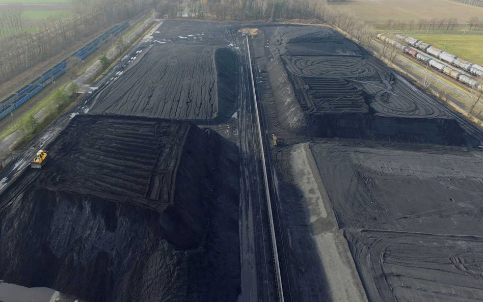 Węglowy biznes ciąży energetyce
