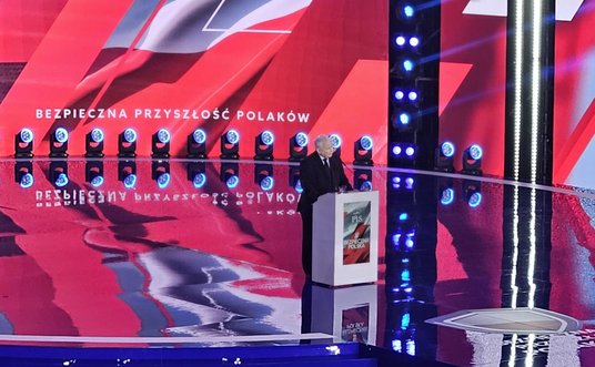 Prezes PiS Jarosław Kaczyński na konwencji PiS w Katowicach