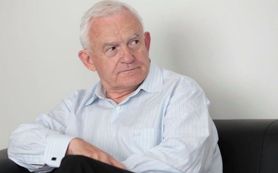 Miller: PiS wie, że może przegrać wybory parlamentarne