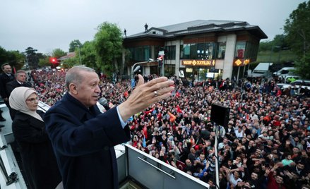 Recep Tayyip Erdogan (ur. 1954 r.) został wybrany na kolejną pięcioletnią prezydencką kadencję. Wcią