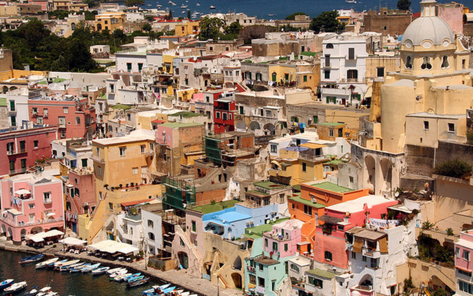 4. Procida, Włochy