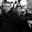Aleksiej Nawalny w czasie aresztowania go po jednej z demonstracji