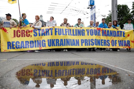 Lucerna, demonstracja ws. ukraińskich jeńców przetrzymywanych przez Rosję