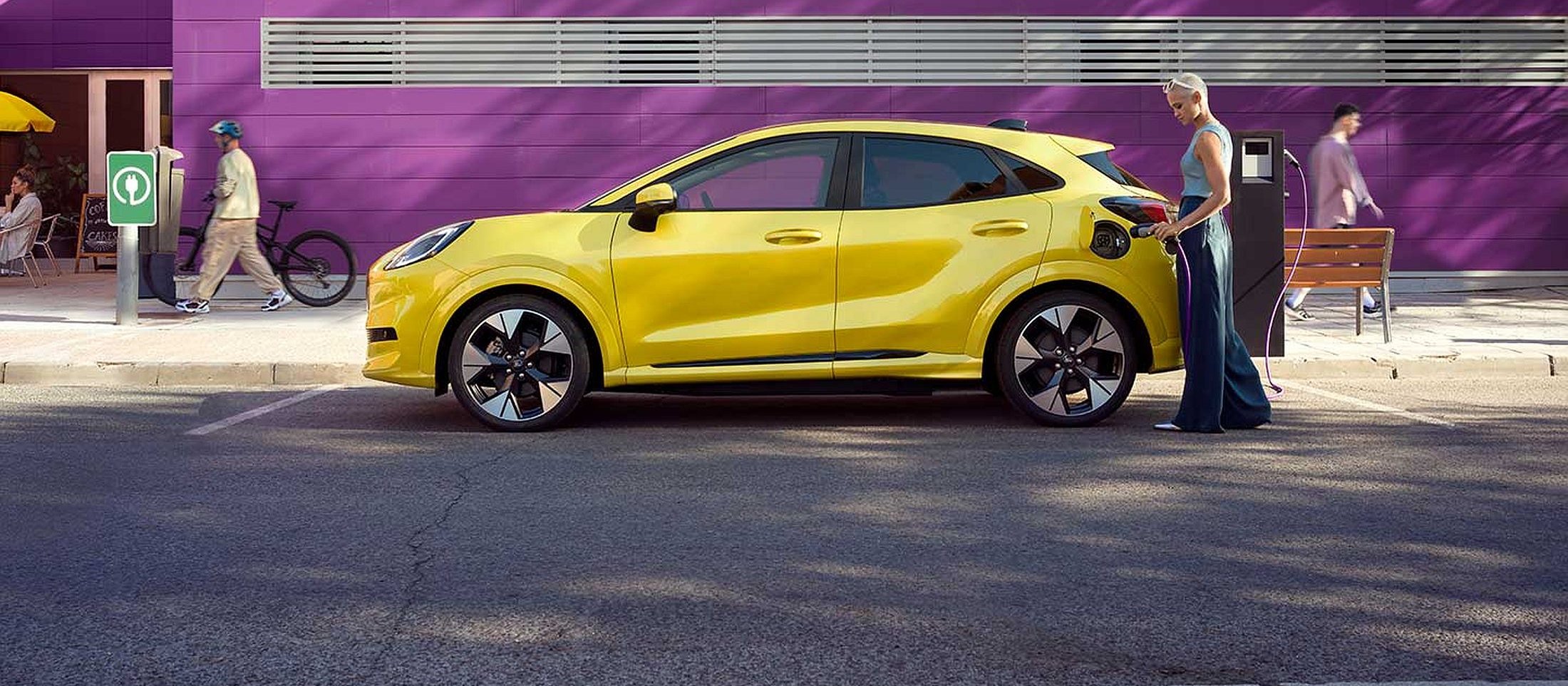 Brytyjczycy wprowadzają podatek drogowy dla elektrycznych aut