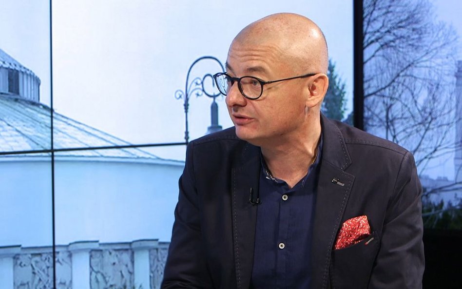 Michał Kamiński: Ile kosztowałyby loty, gdyby marszałek Kuchciński miał 12 żon?