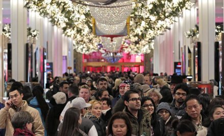 Co pokazuje indeks niespodzianek?