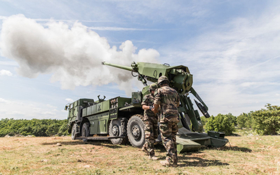 Czeski rząd zatwierdził wniosek Ministerstwa Obrony dotyczący zakupu 155 mm armatohaubic samobieżnyc