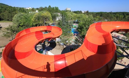 Wczasy letnie w Bułgarii potaniały w ostatnim tygodniu średnio o 27 złotych, według zebranych przez 