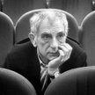 Krzysztof Kieślowski ur. w 1941 r. Wybitny dokumentalista, w fabule zadebiutował „Przejściem podziem