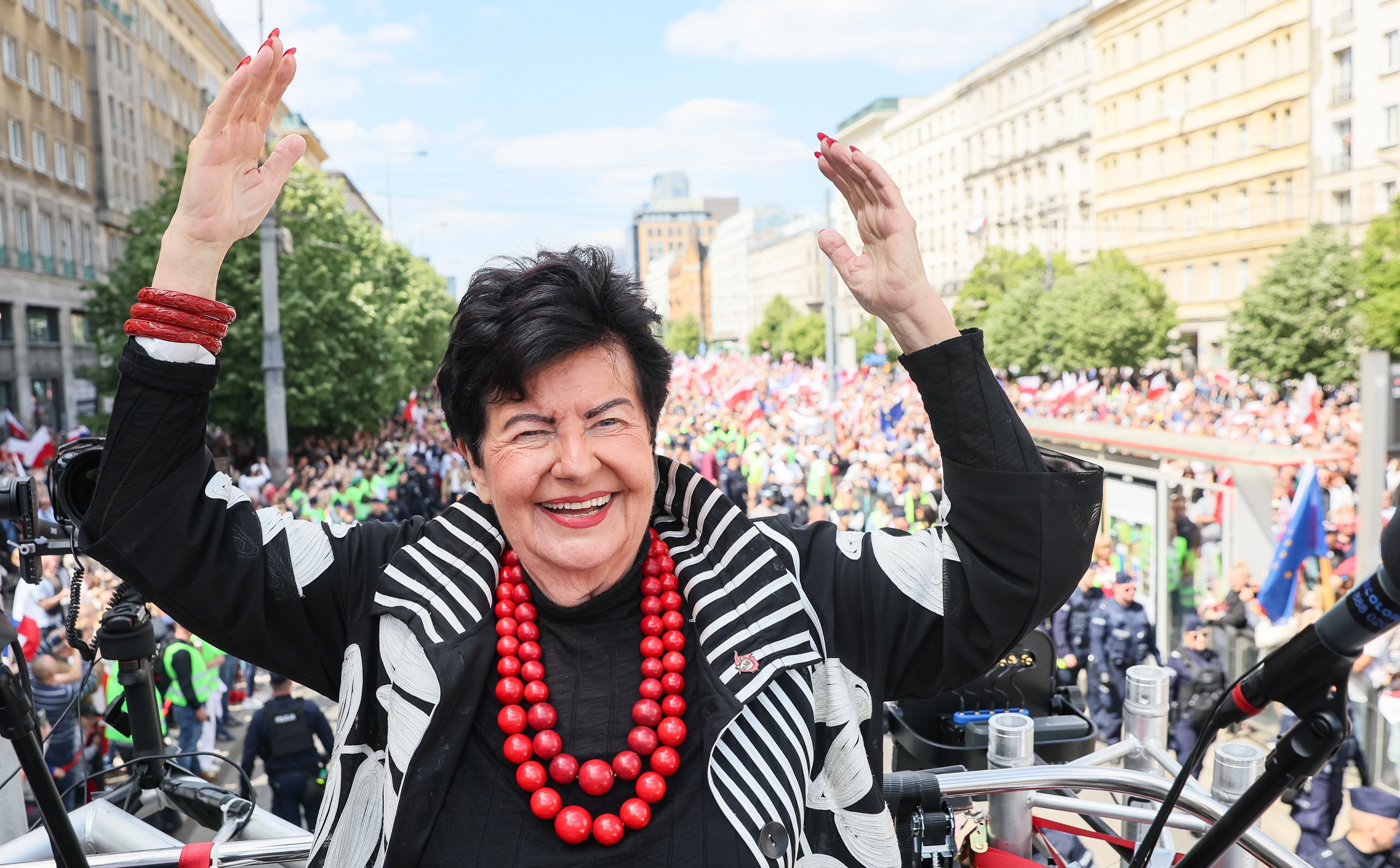 Wiedźma Hogatha zakłada własne ugrupowanie. „Moc jest z nami”