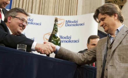 Bronisław Komorowski wyrusza na wojnę z chuliganami