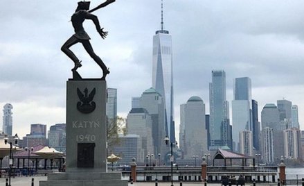 "Pomnik Katyński w Jersey City jest makabryczny"