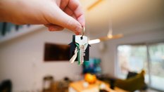 Samorządy w całej Polsce zaostrzają walkę z niekontrolowanym rozrostem rynku najmu krótkoterminowego