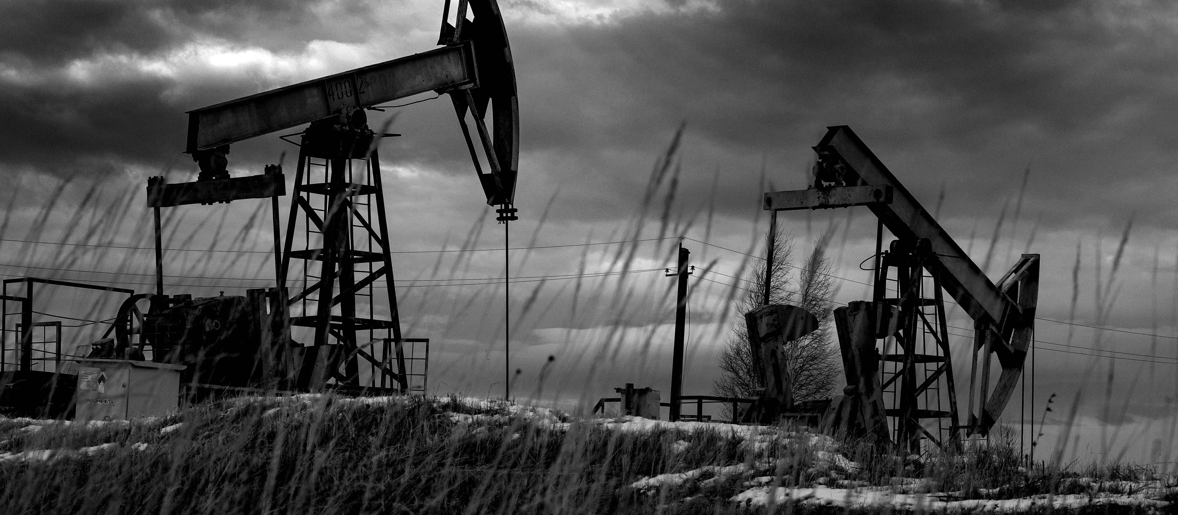 Rosyjska ropa traci klientów. Pompy wyhamowują