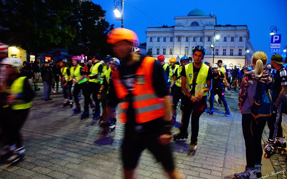 Trasa sierpniowego przejazdu prowadzi szlakami najważniejszych miejsc Powstania Warszawskiego