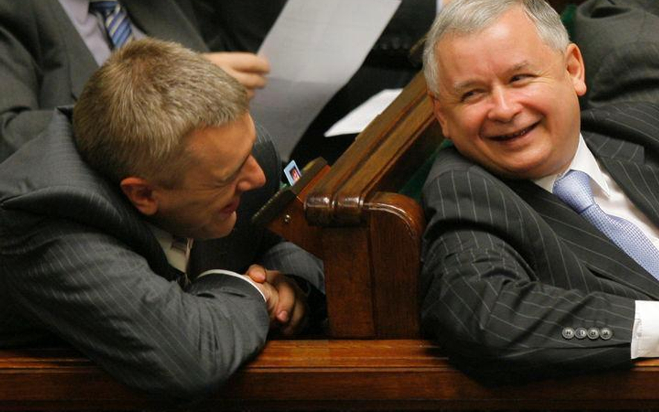 Roman Giertych i Jarosław Kaczyński w Sejmie w 2007 r.