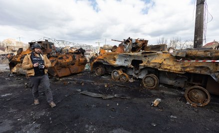 4 kwietnia 2022 roku podczas wizyty Wołodymyra Zełenskiego w Buczy. Pod koniec lutego w tym mieście 