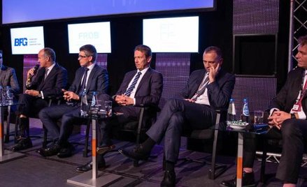 ?Banki i ubezpieczyciele muszą się zastanowić, które obszary ich działalności mogą być rozwijane prz