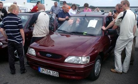 Młodzi kierowcy dużo płacą za OC samochodu