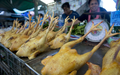 Targ Khlong Toei Market w Bangkoku