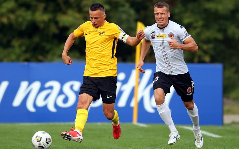 Sławomir Peszko w meczu z Chrobrym Głogów