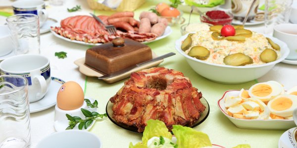 Mikołaj Fidziński: Ostrożny zakupowy koszyk świąteczny Polaka