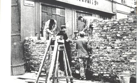 Budowa muru getta w Warszawie