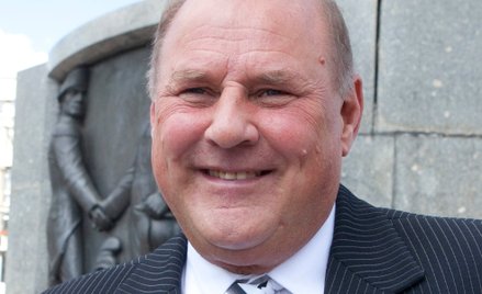 Jan Tomaszewski przeprosił minister Muchę za niewybredny żart