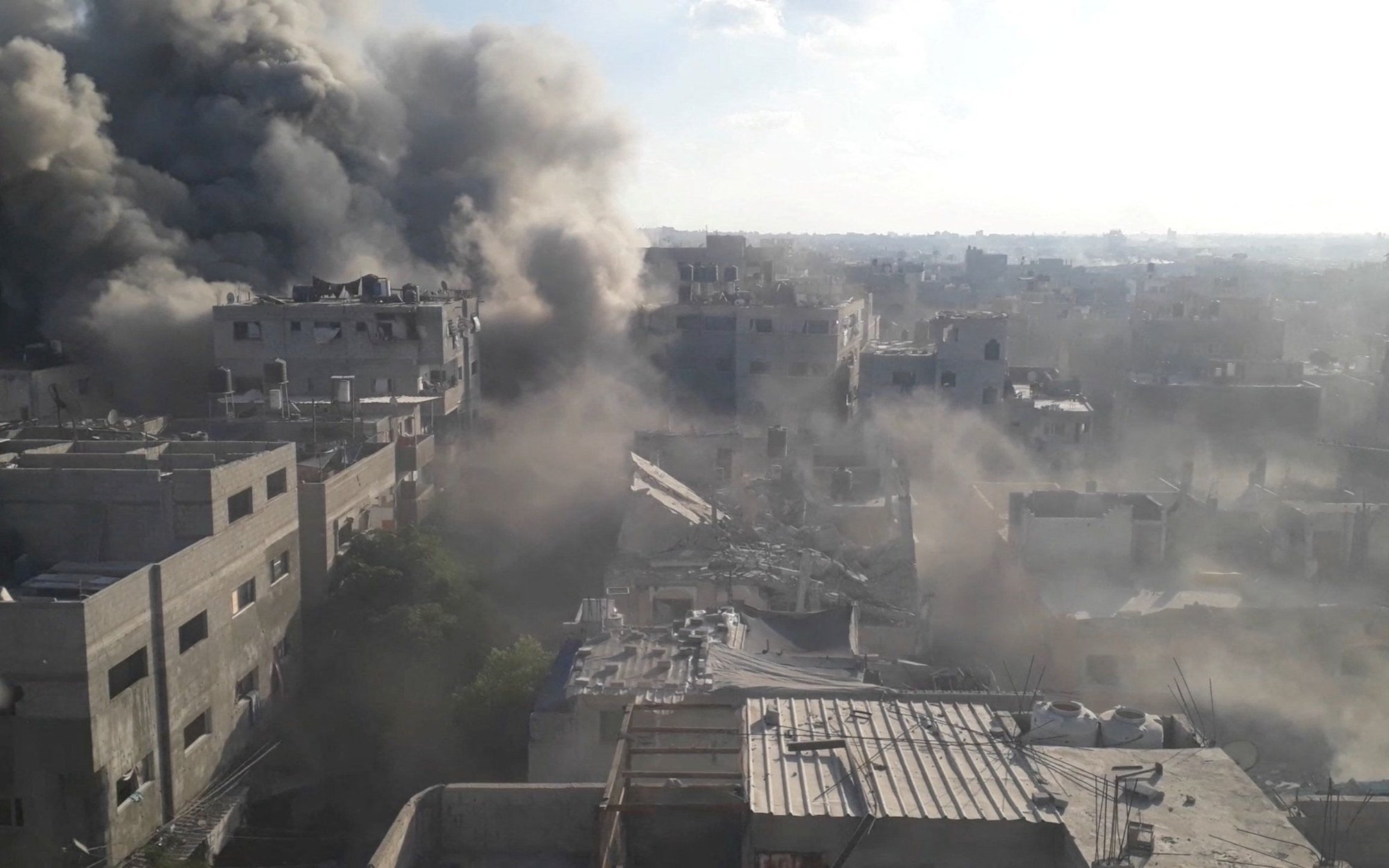 Kilkadziesiąt ofiar ataków Izraela w Strefie Gazy. Donald Trump: Mieli prawo