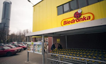 Po pierwszy zwolnieniach grupowych w Tesco i Biedronce wraca znów kiepska opinia na temat sieci hand