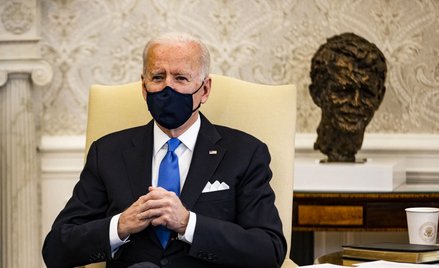 Biden: Zniesienie restrykcji? Neandertalskie myślenie