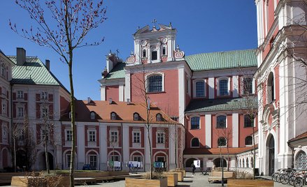 Spór o zasiedzenie: państwo wyremontowało, ale zasiedziała parafia - postanowienie SN