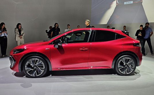 Nowe Renault Clio VI generacji