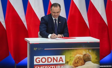 W poniedziałek prezydent Karol Nawrocki przedstawił projekt inicjatywy ustawodawczej „Godna emerytur