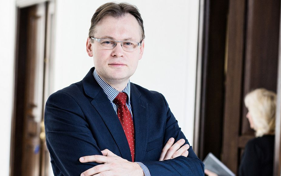 Chciałbym, żeby w pół roku powstał dokładny raport na temat strat wojennych - mówi Arkadiusz Mularcz