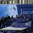 Traktat został ratyfikowany blisko dwa lata po jego podpisaniu w Lizbonie (zdjęcie z 13 grudnia 2007