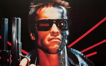 W klasycznym filmie sf rolę terminatora – cybroga zabójcy – zagrał Arnold Schwarzenegger